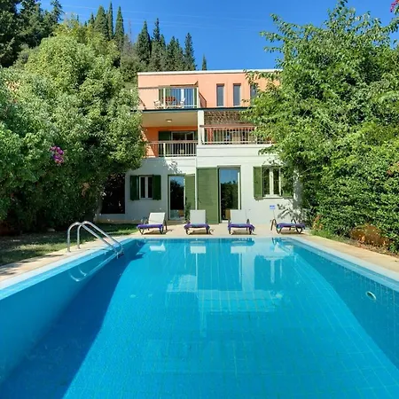 Sleeps 6 Pool Air Con Wifi Villa Kalámi