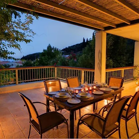 Sleeps 6 Pool Air Con Wifi Villa Kalámi